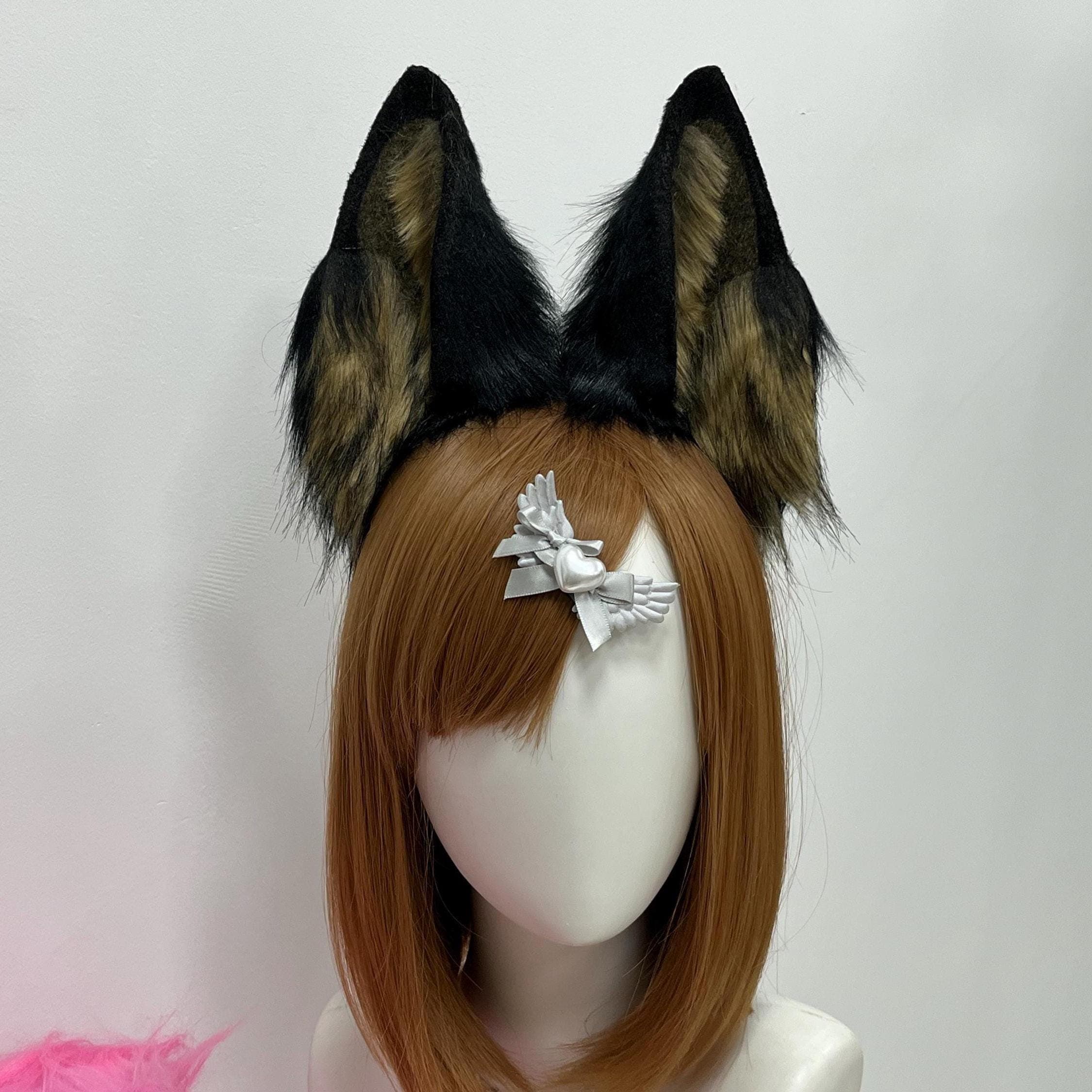 Front view of the black and brown brindle wolf ears headband, showing realistic tabby pattern with rich coffee tones blended into jet black outer fur. Great pick for cosplayers building a forest warrior, timber wolf hybrid, rustic ranger, autumn druid, or therian fursona character. Dense plush pile holds shape beautifully through long con days and the earthy marble coloring photographs true under booth lighting, stage strobes, and outdoor natural daylight alike.